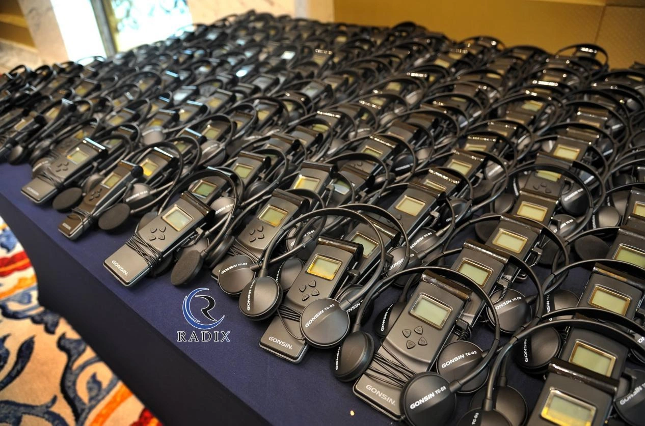 Success Factors of Simultaneous Interpretation in International Conferences